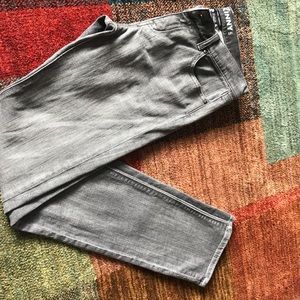New York & Company Skinny Leg Jeans